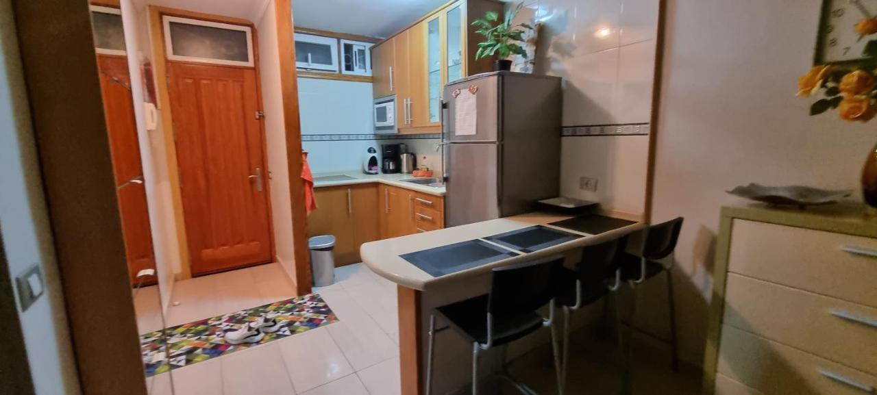 Nikis Flat Apartment Плая дел Инглес Екстериор снимка